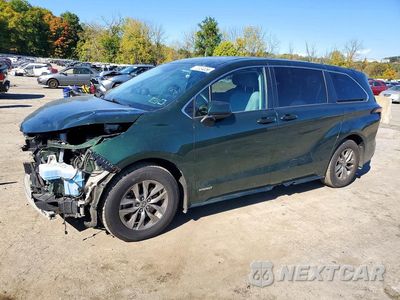 2021 TOYOTA SIENNA LE 5TDKRKEC3MS027581 - główne zdjęcie licytacji z USA - miniatura
