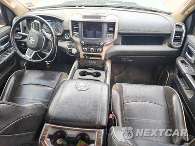 Zdjęcie 8 z 12 samochodu: 2021 RAM 2500 LARAMIE VIN:3C6UR5FJ3MG697192 - miniatura