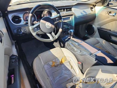 Zdjęcie 8 z 12 samochodu: 2010 FORD MUSTANG VIN:1ZVBP8EN5A5169326 - miniatura