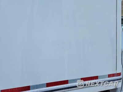 Zdjęcie 10 z 12 samochodu: 2018 CHEVROLET EXPRESS BOX TRUCK VIN:1GB0GSFGXJ1345290 - miniatura