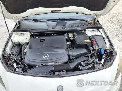 Zdjęcie 11 z 12 samochodu: 2014 MERCEDES-BENZ CLA 250 VIN:WDDSJ4EB4EN061813 - miniatura