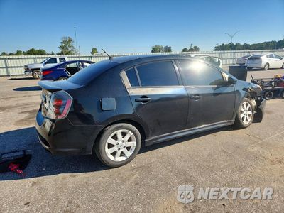 Trzecie zdjęcie samochodu z tyłu: 2010 NISSAN SENTRA 2.0 VIN:3N1AB6APXAL692577 - miniatura