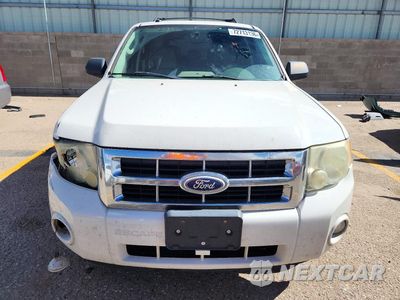 Piąte zdjęcie samochodu w środku: 2010 FORD ESCAPE XLT VIN:1FMCU9D70AKB43626 - miniatura