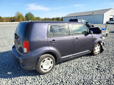 Trzecie zdjęcie samochodu z tyłu: 2012 SCION XB BASE VIN:JTLZE4FEXCJ013506 - miniatura