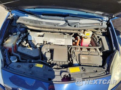 Zdjęcie 11 z 12 samochodu: 2013 TOYOTA PRIUS FOUR VIN:JTDKN3DUXD1677243 - miniatura