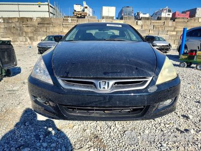 Piąte zdjęcie samochodu w środku: 2006 HONDA ACCORD LX VIN:1HGCM72366A002633 - miniatura