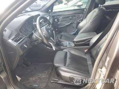 Zdjęcie 7 z 13 samochodu: 2016 BMW X1 XDRIVE28I VIN:WBXHT3C39G5E54252 - miniatura