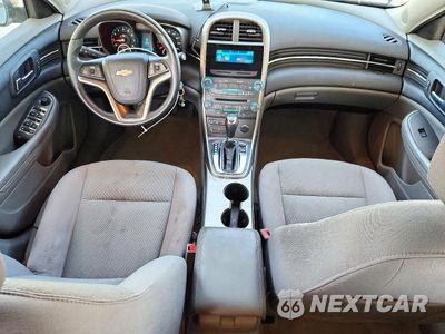 Zdjęcie 8 z 12 samochodu: 2013 CHEVROLET MALIBU LS VIN:1G11B5SA1DF303544 - miniatura