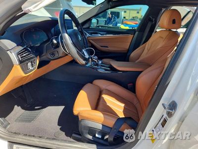 Zdjęcie 7 z 12 samochodu: 2021 BMW 540 I VIN:WBA53BJ0XMWW88810 - miniatura