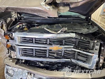 Zdjęcie 11 z 13 samochodu: 2015 CHEVROLET SILVERADO K1500 LT VIN:1GCVKREC3FZ294702 - miniatura