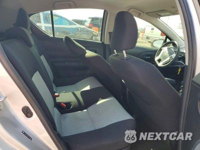 Zdjęcie 10 z 13 samochodu: 2017 TOYOTA PRIUS C TWO VIN:JTDKDTB36H1594833 - miniatura