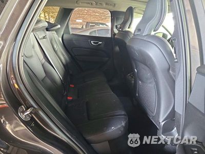 Zdjęcie 11 z 13 samochodu: 2023 VOLVO XC60 ULTIMATE VIN:YV4L12RA8P1321688 - miniatura