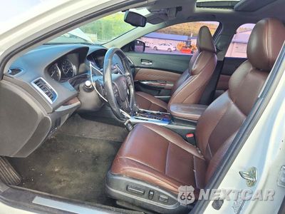 Zdjęcie 7 z 12 samochodu: 2016 ACURA TLX VIN:19UUB1F33GA005038 - miniatura