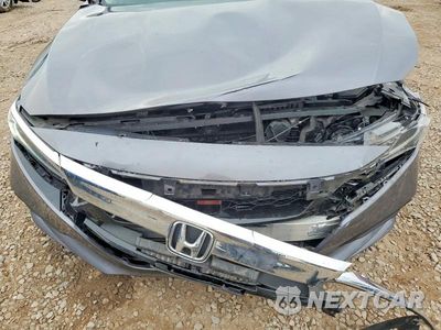 Zdjęcie 11 z 12 samochodu: 2020 HONDA ACCORD LX VIN:1HGCV1F11LA064147 - miniatura