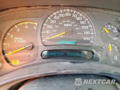 Zdjęcie 9 z 12 samochodu: 2004 CHEVROLET 3500 VIN:1GCHK33284F211199 - miniatura
