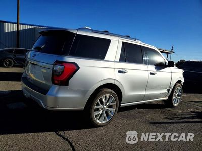 Trzecie zdjęcie samochodu z tyłu: 2019 FORD EXPEDITION PLATINUM VIN:1FMJU1MT7KEA17379 - miniatura