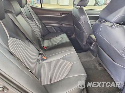Zdjęcie 10 z 12 samochodu: 2021 TOYOTA CAMRY SE VIN:4T1G11AK8MU521723 - miniatura
