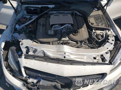 Zdjęcie 11 z 13 samochodu: 2017 MERCEDES-BENZ C 63 AMG-S VIN:WDDWK8HBXHF508886 - miniatura