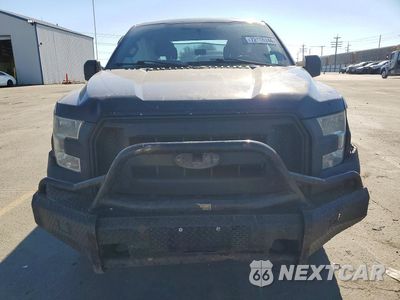 Piąte zdjęcie samochodu w środku: 2016 FORD F150 SUPERCREW VIN:1FTEW1EF8GKD59778 - miniatura
