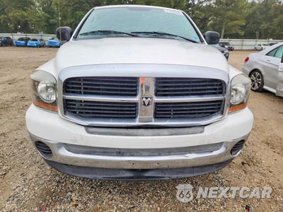 Piąte zdjęcie samochodu w środku: 2006 DODGE RAM VIN:1D7HA18N1S6633339 - miniatura