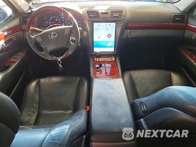 Zdjęcie 8 z 12 samochodu: 2007 LEXUS LS 460 VIN:JTHBL46F075049181 - miniatura