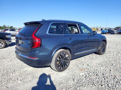 Trzecie zdjęcie samochodu z tyłu: 2026 VOLVO XC90 PLUS VIN:YV4062PE7T1535222 - miniatura