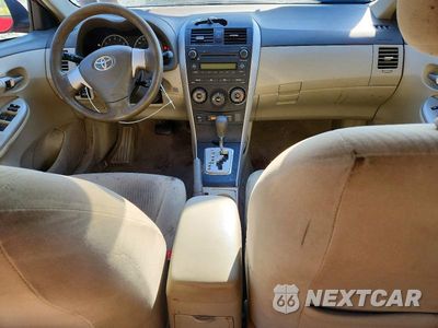 Zdjęcie 8 z 12 samochodu: 2010 TOYOTA COROLLA LE VIN:2T1BU4EE5AC528777 - miniatura