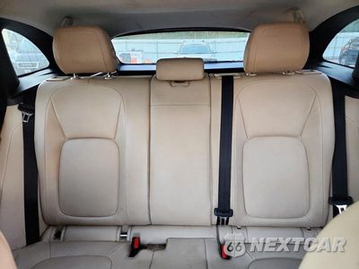 Zdjęcie 10 z 13 samochodu: 2018 JAGUAR F-PACE PREMIUM VIN:SADCJ2FX0JA287429 - miniatura