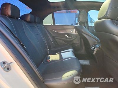 Zdjęcie 10 z 12 samochodu: 2019 MERCEDES-BENZ E 300 VIN:WDDZF4JB8KA574894 - miniatura