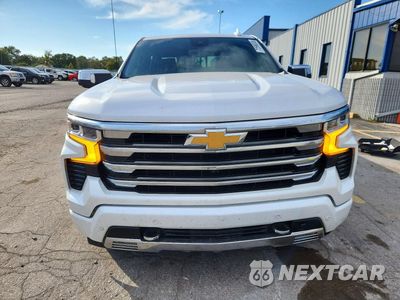 Piąte zdjęcie samochodu w środku: 2023 CHEVROLET SILVERADO K1500 HIGH COUNTRY VIN:1GCUDJE8XPZ100395 - miniatura