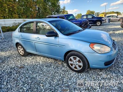 Czwarte zdjęcie samochodu z boku: 2008 HYUNDAI ACCENT GLS VIN:KMHCN46C68U195254 - miniatura