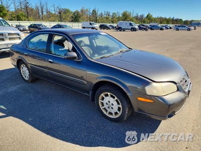 Czwarte zdjęcie samochodu z boku: 2001 NISSAN MAXIMA GXE VIN:JN1CA31D41T604957 - miniatura