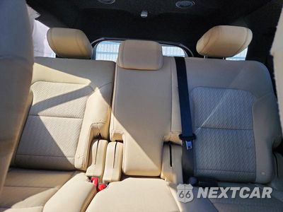 Zdjęcie 10 z 13 samochodu: 2017 FORD EXPLORER VIN:1FM5K8B87HGC52988 - miniatura