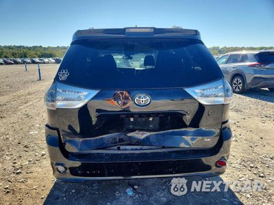 Zdjęcie 6 z 13 samochodu: 2018 TOYOTA SIENNA SE 8-PASSENGER VIN:5TDXZ3DC2JS955438 - miniatura