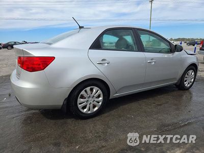 Trzecie zdjęcie samochodu z tyłu: 2012 KIA FORTE EX VIN:KNAFU4A20C5643099 - miniatura