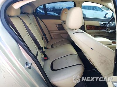 Zdjęcie 10 z 12 samochodu: 2012 JAGUAR XF PORTFOLIO VIN:SAJWA0HB1CLS26856 - miniatura