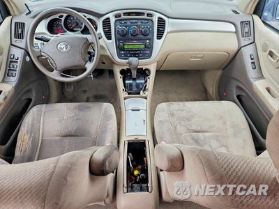 Zdjęcie 8 z 13 samochodu: 2007 TOYOTA HIGHLANDER SPORT VIN:JTEGP21A870141630 - miniatura