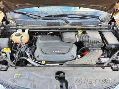 Zdjęcie 12 z 14 samochodu: 2017 CHRYSLER PACIFICA TOURING VIN:2C4RC1DG5HR744948 - miniatura