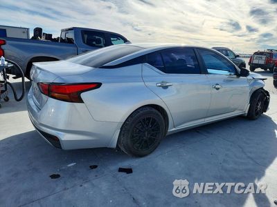 Trzecie zdjęcie samochodu z tyłu: 2019 NISSAN ALTIMA S VIN:1N4BL4BVXKC209611 - miniatura