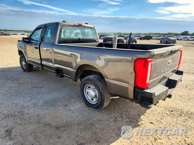 Drugie zdjęcie samochodu z przodu: 2023 FORD F350 SUPER DUTY VIN:1FT8X3AA6PED85083 - miniatura