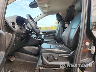 Zdjęcie 7 z 13 samochodu: 2022 MERCEDES-BENZ METRIS VIN:W1YV0BEY9N4160910 - miniatura