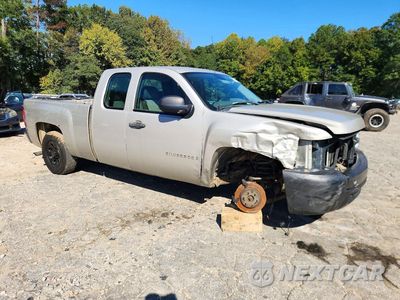 Czwarte zdjęcie samochodu z boku: 2008 CHEVROLET SILVERADO K1500 VIN:1GCEK19CX8Z204475 - miniatura