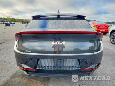 Zdjęcie 6 z 13 samochodu: 2023 KIA EV6 WIND VIN:KNDC34LA9P5126810 - miniatura