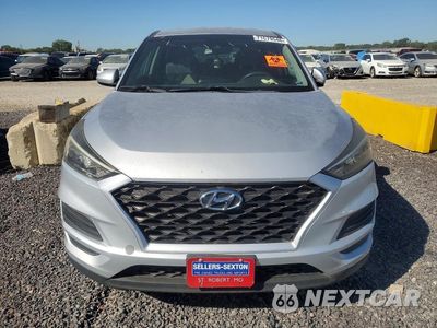 Piąte zdjęcie samochodu w środku: 2019 HYUNDAI TUCSON SE VIN:KM8J2CA43KU846955 - miniatura