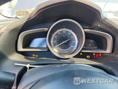 Zdjęcie 9 z 12 samochodu: 2014 MAZDA 3 GRAND TOURING VIN:JM1BM1W72E1136042 - miniatura