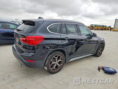 Trzecie zdjęcie samochodu z tyłu: 2019 BMW X1 SDRIVE28I VIN:WBXHU7C53K5L10501 - miniatura