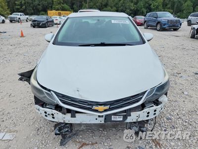 Piąte zdjęcie samochodu w środku: 2018 CHEVROLET CRUZE LT VIN:1G1BE5SMXJ7116119 - miniatura