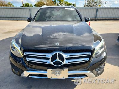 Piąte zdjęcie samochodu w środku: 2018 MERCEDES-BENZ GLC 300 VIN:WDC0G4JB9JV102916 - miniatura