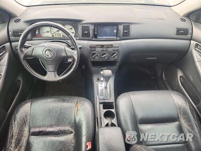 Zdjęcie 8 z 12 samochodu: 2005 TOYOTA COROLLA S VIN:1NXBR32E25Z428480 - miniatura