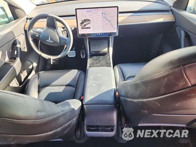 Zdjęcie 8 z 12 samochodu: 2021 TESLA MODEL Y VIN:5YJYGDEE1MF070866 - miniatura